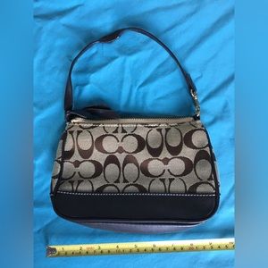 Vintage tan/brown small coach purse